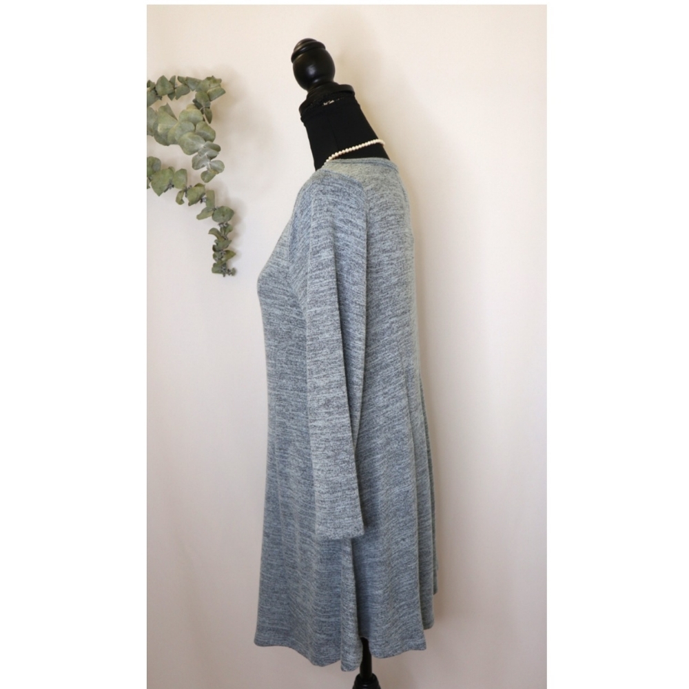 Cupio Gray Tunic - Picture 3 of 8